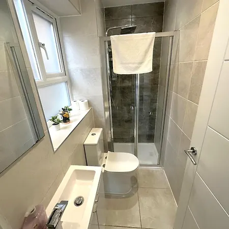 Panorama House, Luxury 2-Bedroom Apartment 2 Kidlington Exterior photo