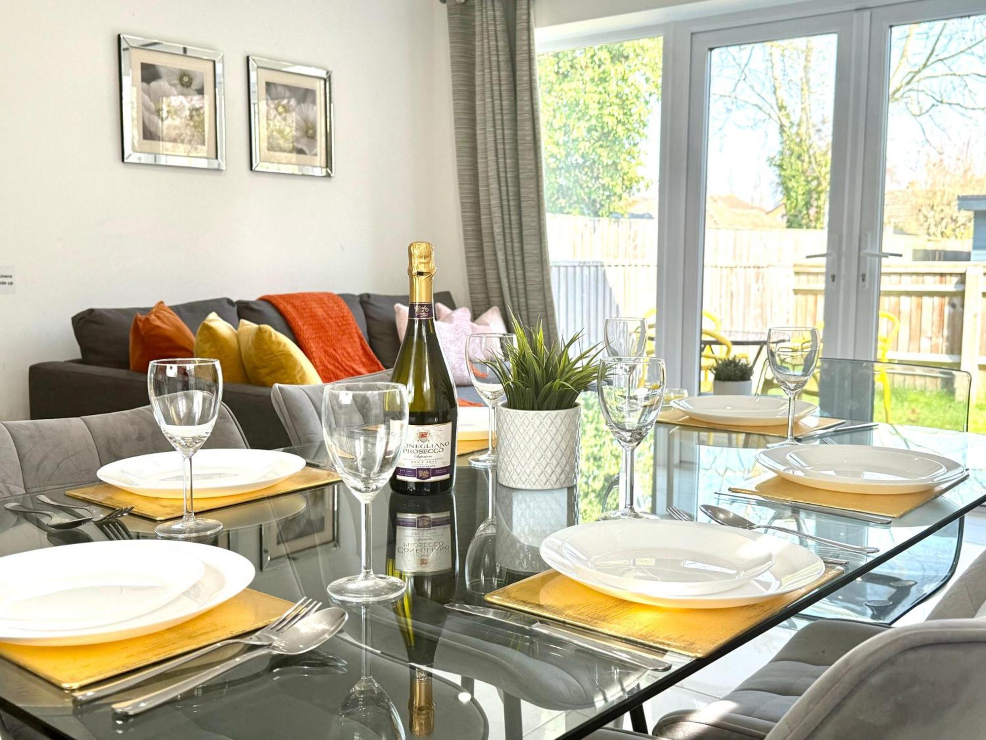 Panorama House, Luxury 2-bedroom 2 Kidlington